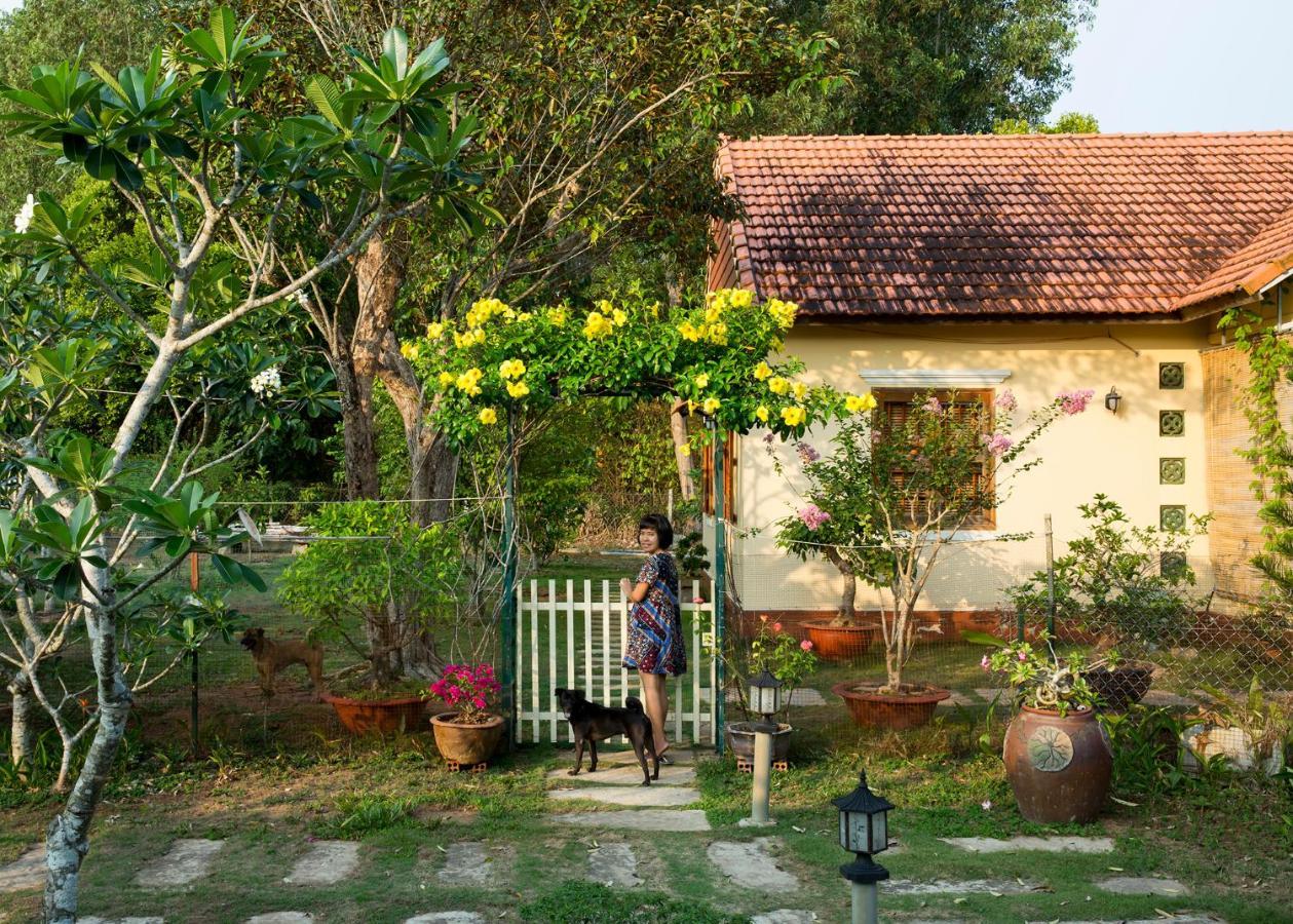 Spring Garden Homestay Phú Quý Zewnętrze zdjęcie